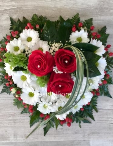 Composizione a forma di cuore